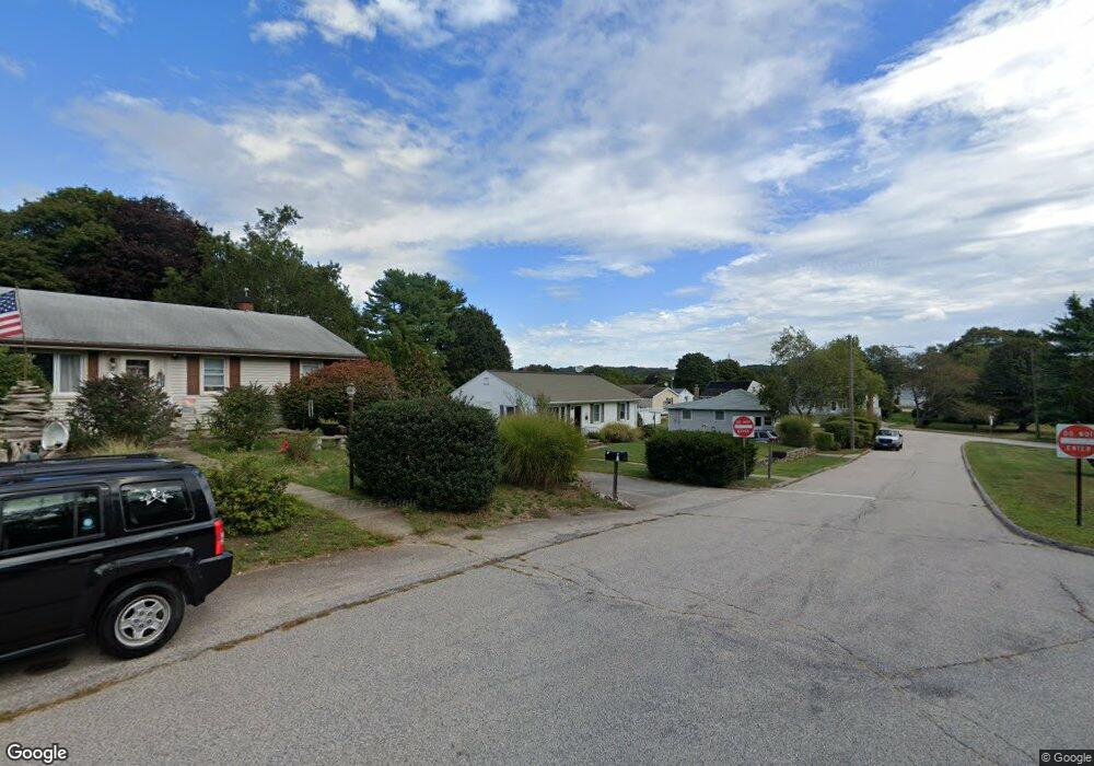 45 W Arch St, Pawcatuck, CT 06379 - photo 1