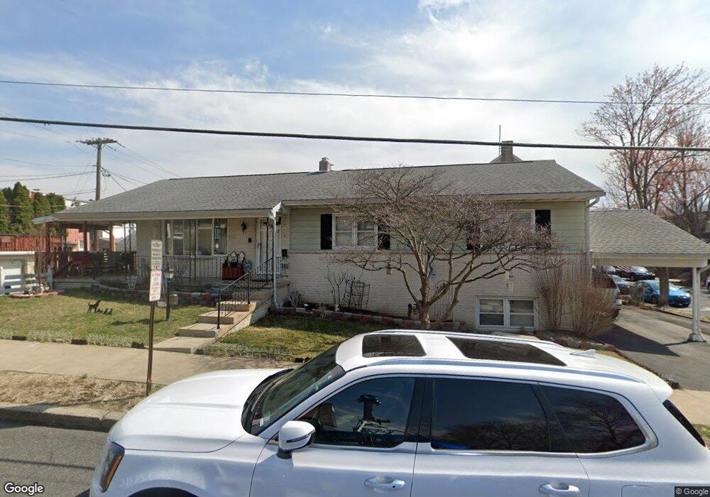 233 S 4th Ave, Reading, PA 19611 - photo 1
