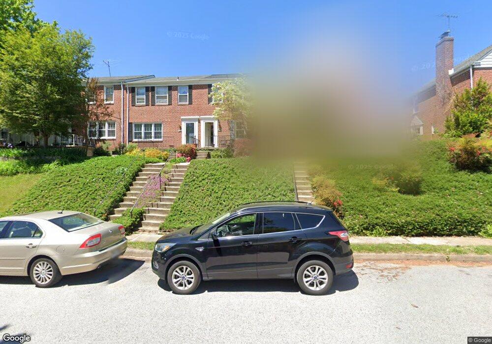 8120 Clyde Bank Rd, Parkville, MD 21234 - photo 1