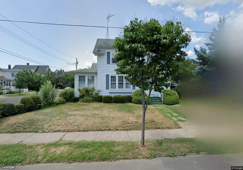 8 Washington Manor Ave, West Haven, CT 06516 - photo 1