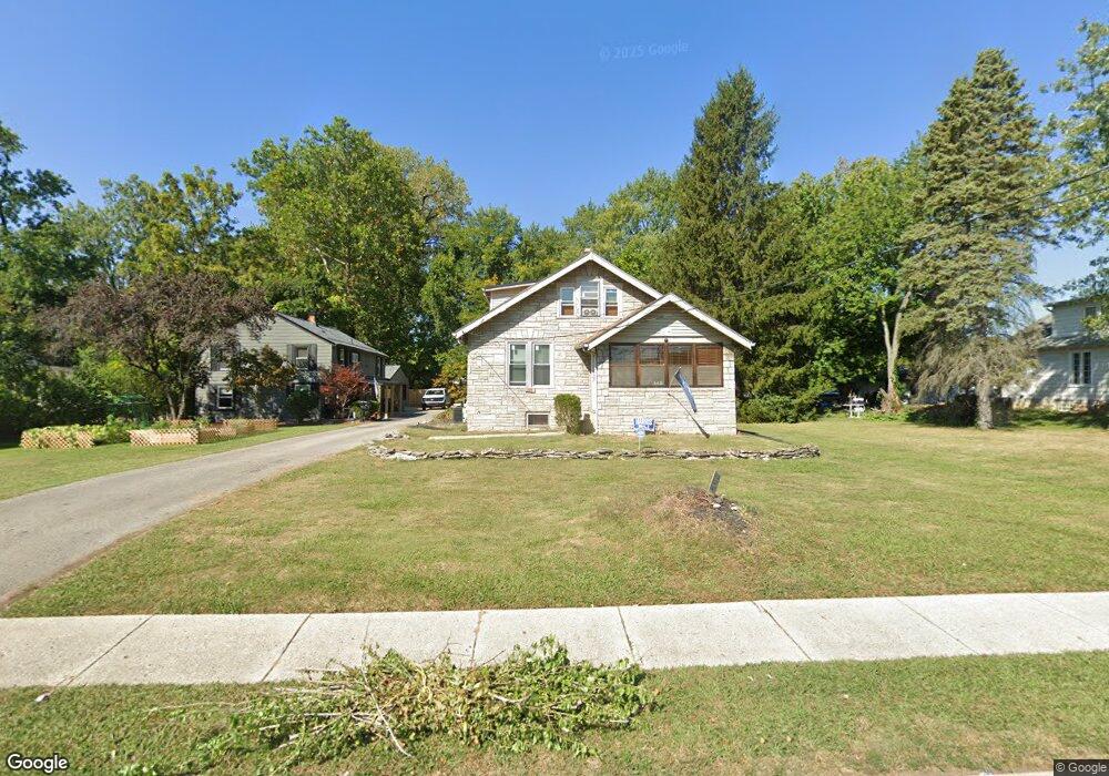 145 Maplewood Ave, Columbus, OH 43213 - photo 1