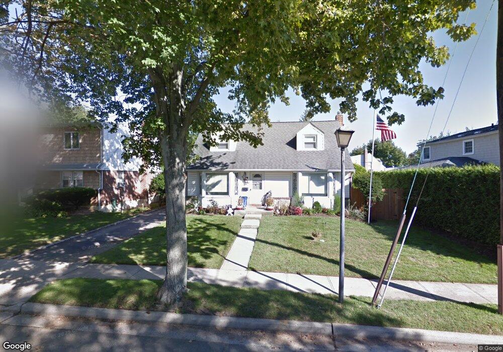 6 Herbert Dr, New Hyde Park, NY 11040 - photo 1