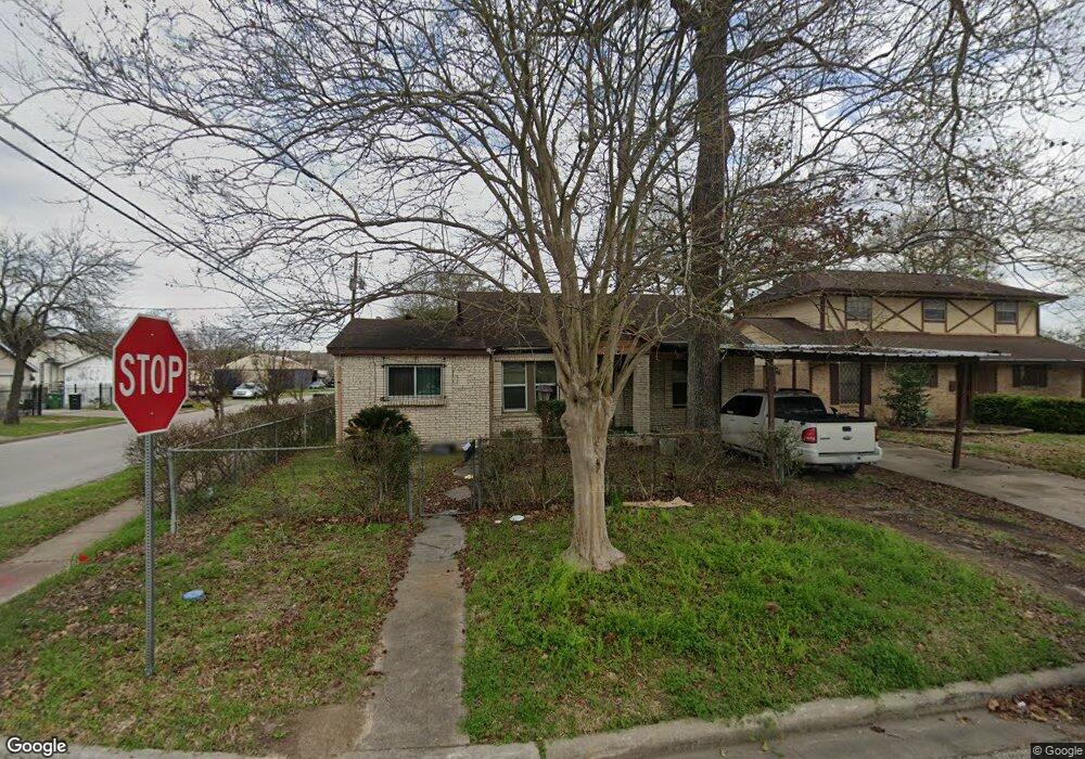 3932 Edison St, Houston, TX 77009 - photo 1