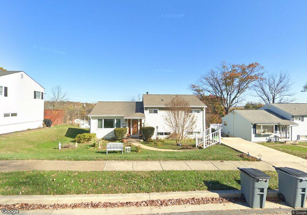 5813 Heron Dr, Halethorpe, MD 21227 - photo 1