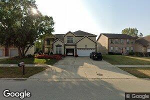 2933 N Southern Hills Dr, Wadsworth, IL 60083