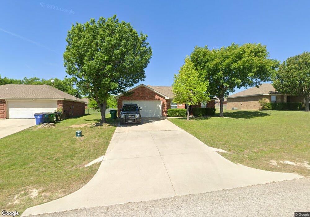 1631 Chenoweth St, Decatur, TX 76234 - photo 1
