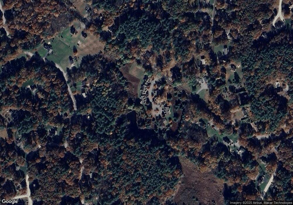 11 Nicolls Cir unit 11, Hudson, NH 03051 - photo 1