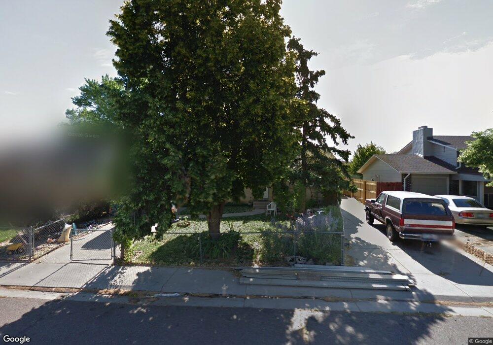 1044 Ouray St, Aurora, CO 80011 - photo 1