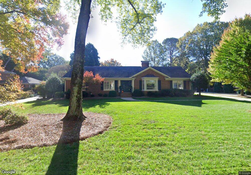 3015 Cloverfield Rd, Charlotte, NC 28211 - photo 1