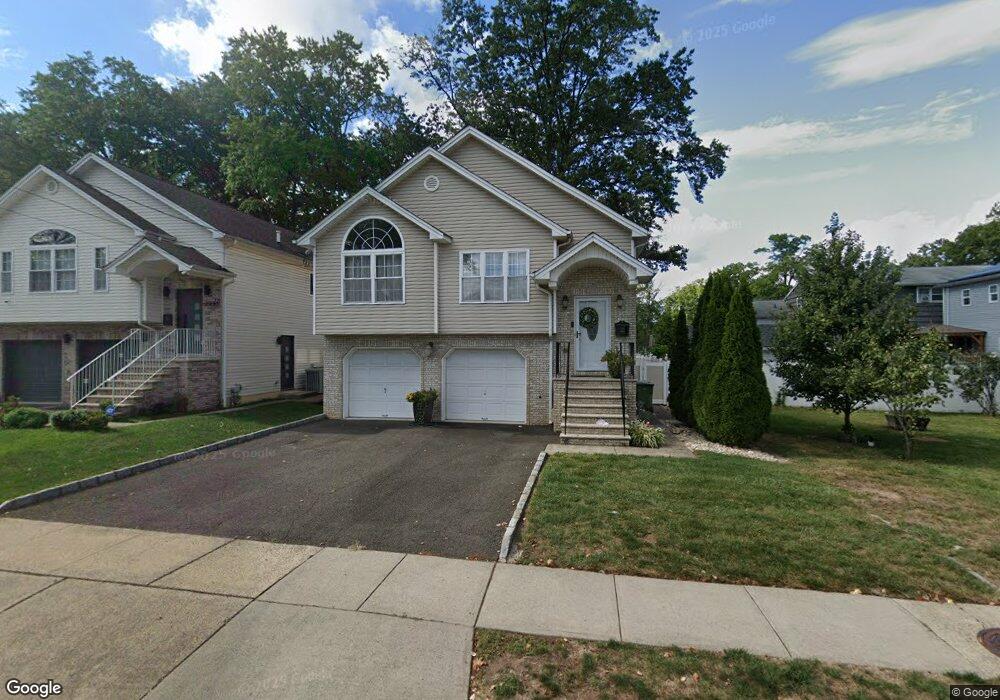 725 E Blancke St, Linden, NJ 07036 - photo 1