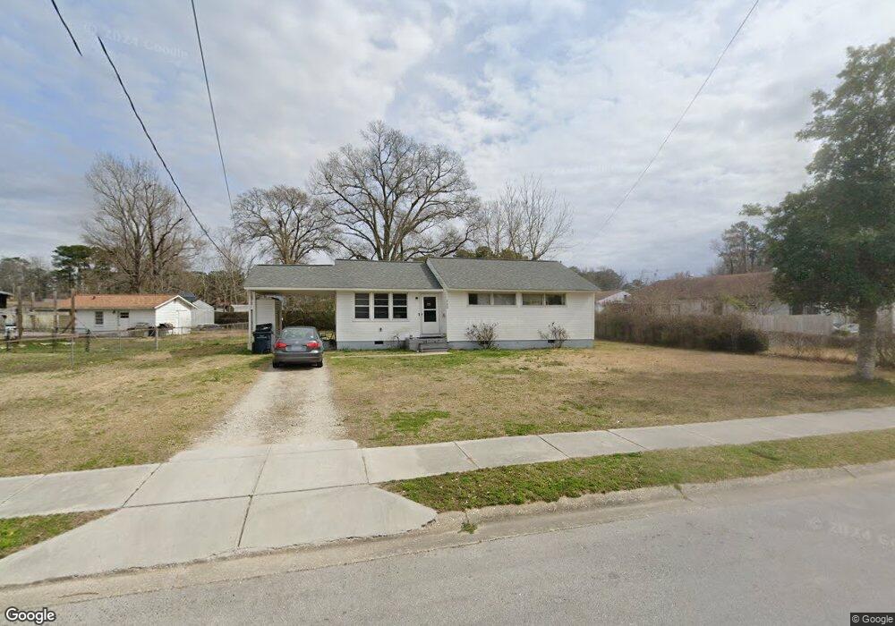 700 Jarman St, Jacksonville, NC 28540 - photo 1