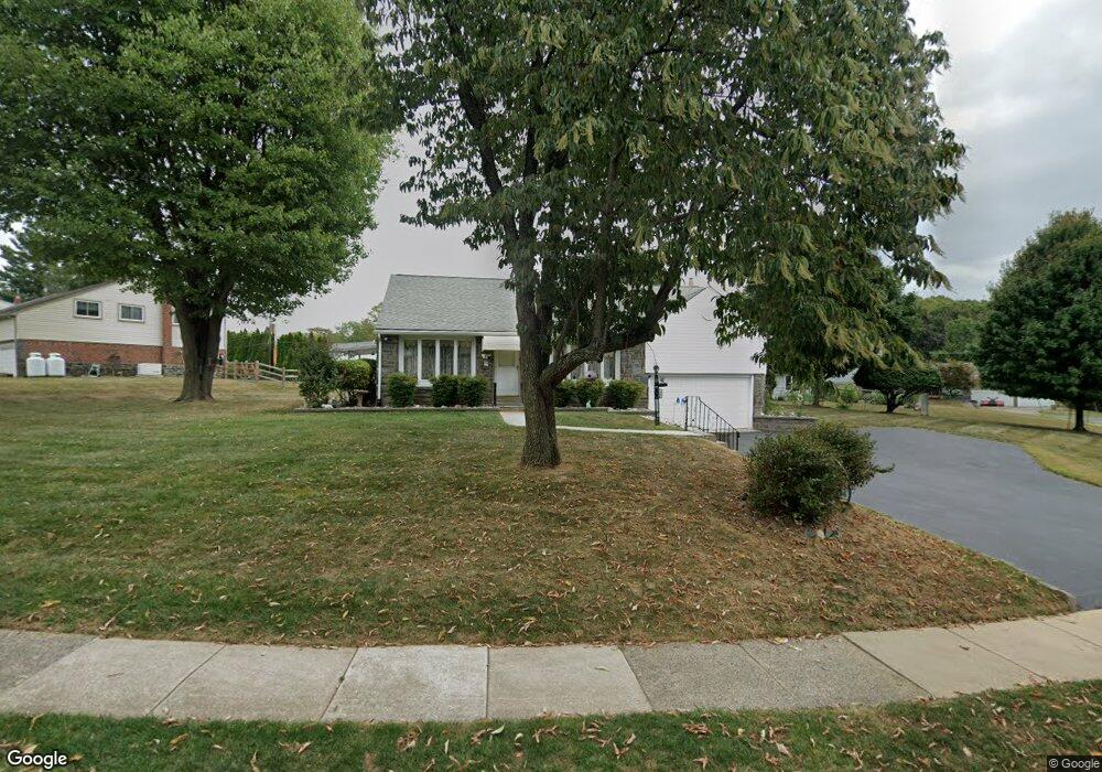 49 Crespy Ln, Broomall, PA 19008 - photo 1