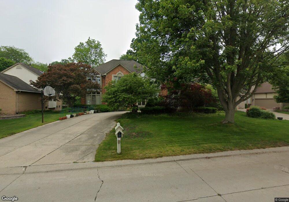 1453 Olympia Dr, Rochester Hills, MI 48306 - photo 1