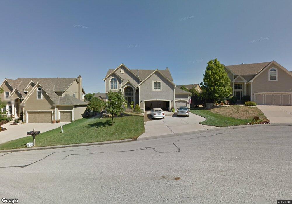 22410 W 45th St, Shawnee, KS 66226 - photo 1