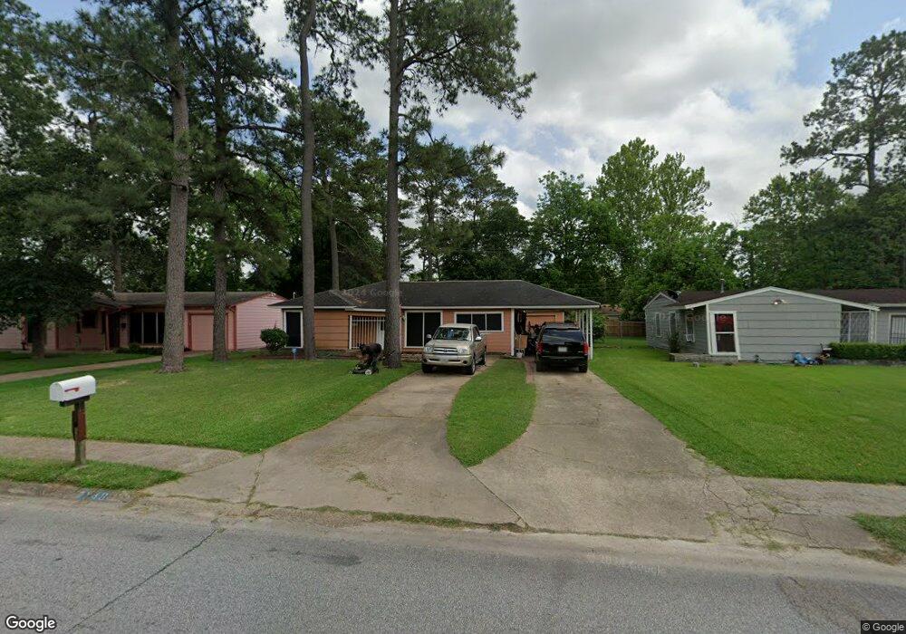 7248 Parker Rd, Houston, TX 77016 - photo 1