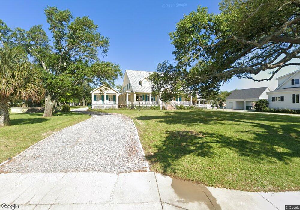 414 S Beach Blvd, Bay Saint Louis, MS 39520 - photo 1