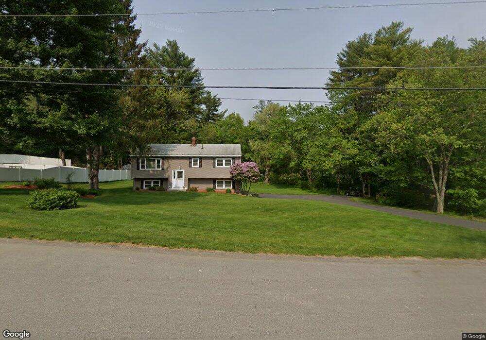 15 Fox Den Rd, Derry, NH 03038 - photo 1