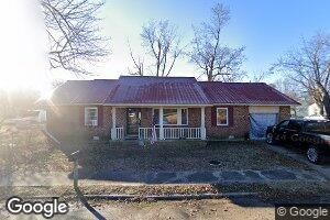 205 W 1st St, Gideon, MO 63848