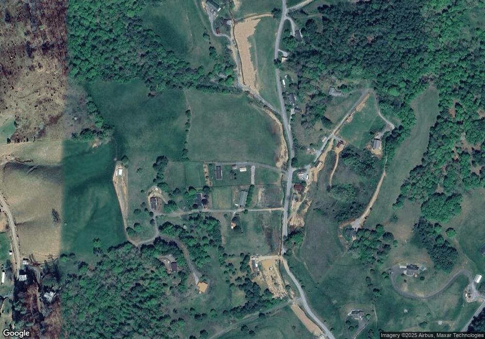 321 John Henry Rd, Burnsville, NC 28714 - photo 1