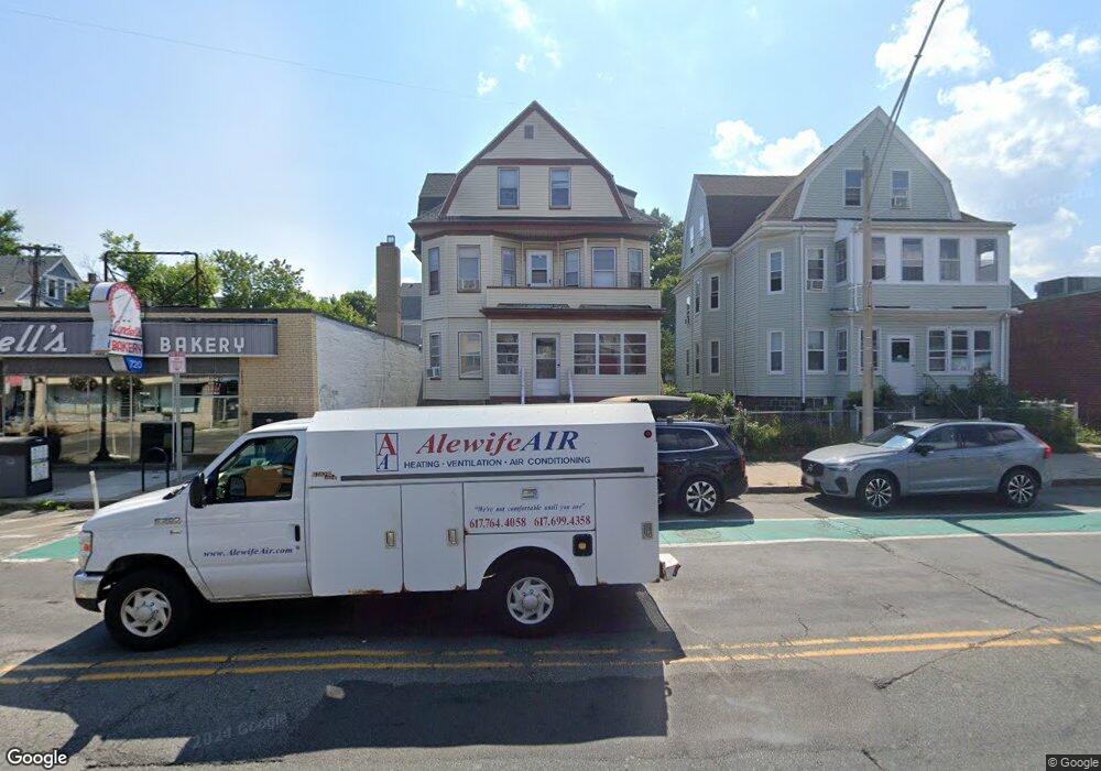 722 Broadway unit 1, Somerville, MA 02144 - photo 1