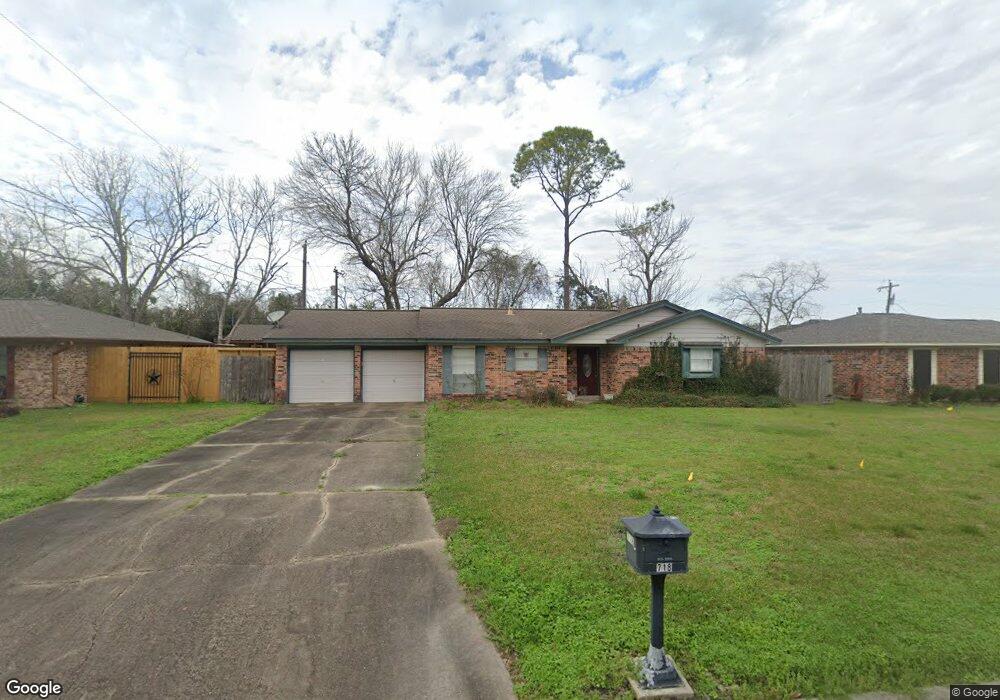 718 Stansel Dr, Alvin, TX 77511 - photo 1