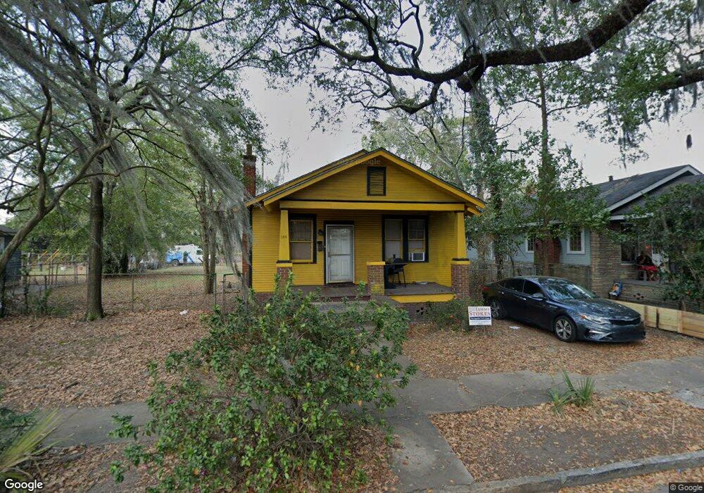 134 W 50th St, Savannah, GA 31405 - photo 1