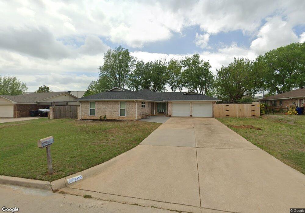 2401 W Club Rd, Duncan, OK 73533 - photo 1