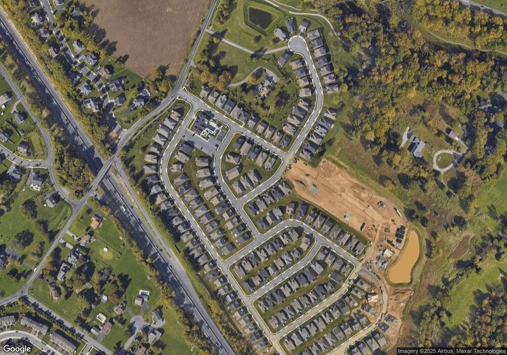 4135 Clearbrook Rd, Emmaus, PA 18049 - photo 1