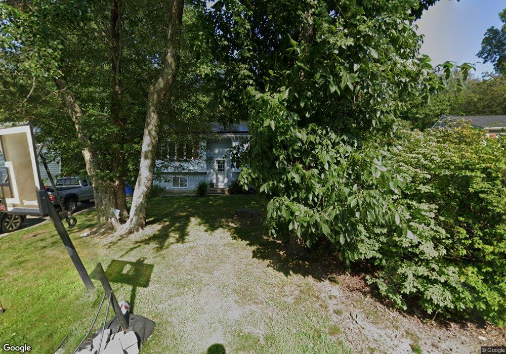 143 Colonial Rd, Plainfield, CT 06374 - photo 1