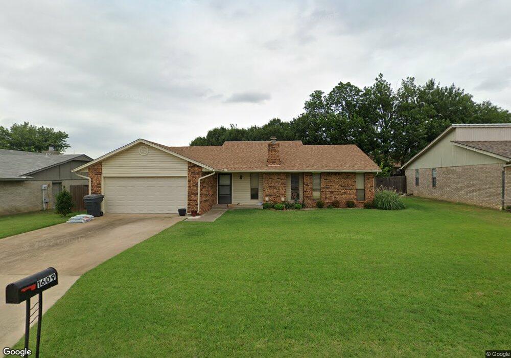 1609 Ward Rd, Ardmore, OK 73401 - photo 1
