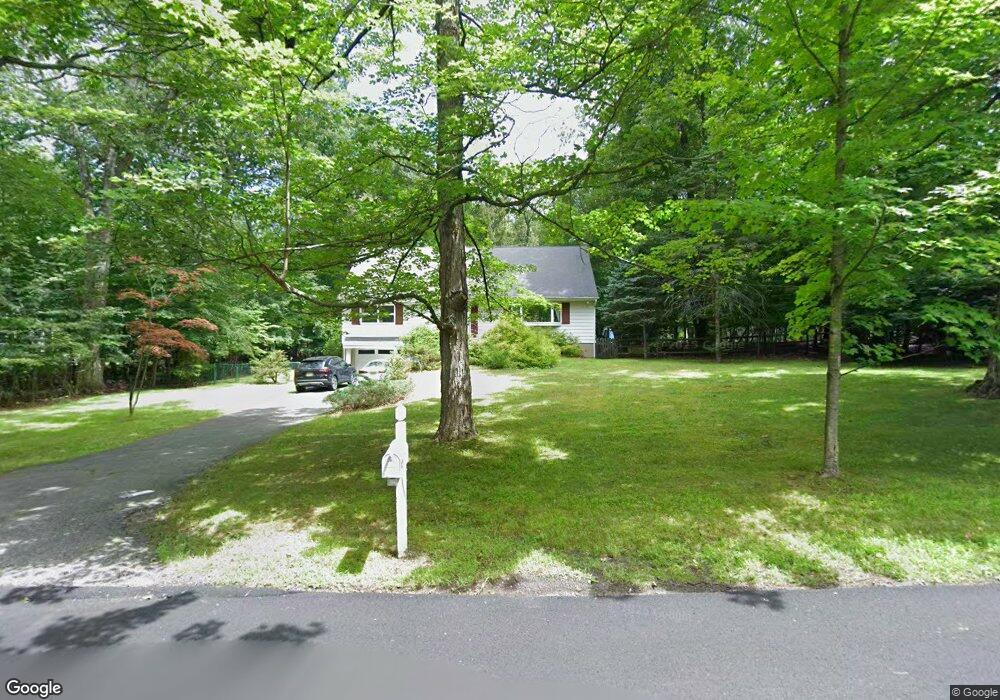 15 Windsor Gate, Upper Saddle River, NJ 07458 - photo 1