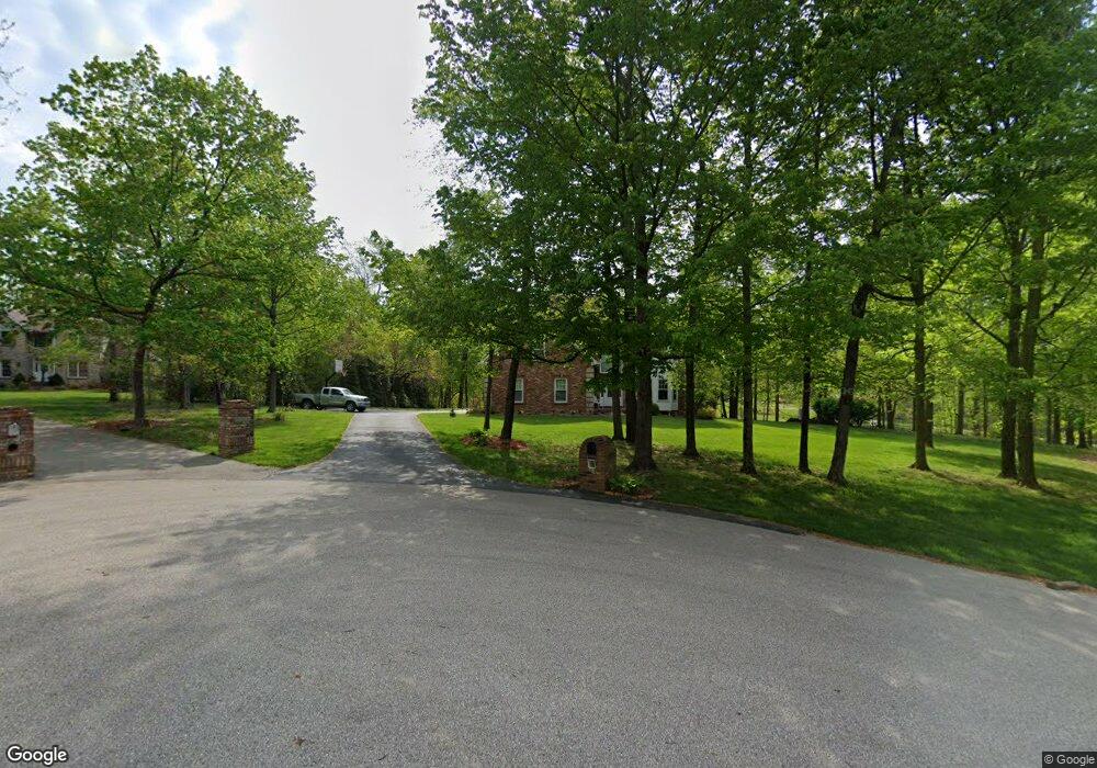 4024 Doe Creek Dr, Floyds Knobs, IN 47119 - photo 1