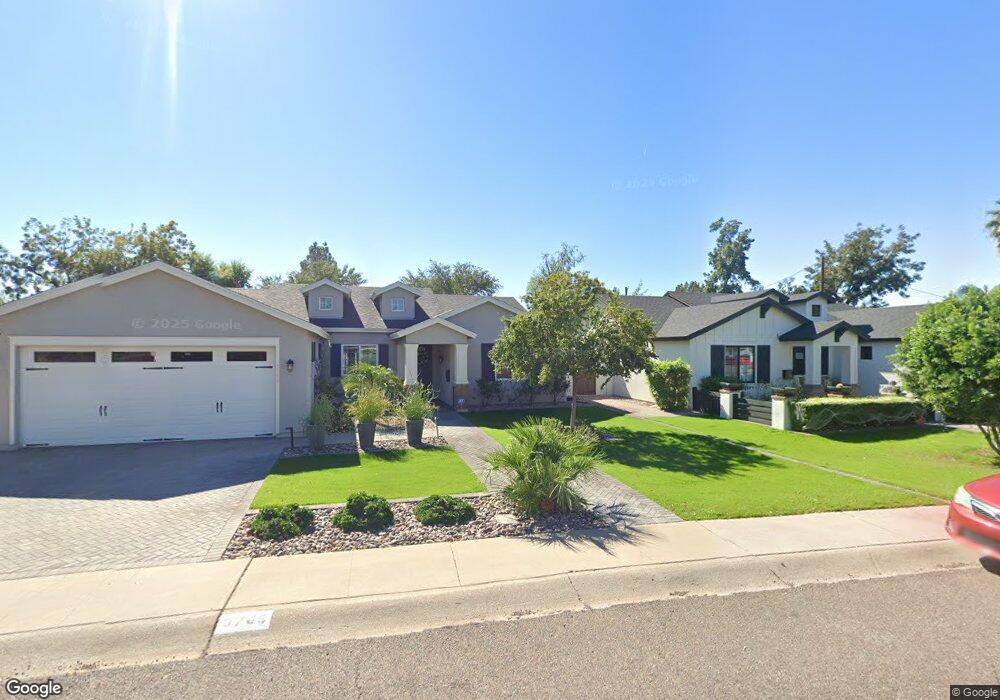 3701 E Piccadilly Rd, Phoenix, AZ 85018 - photo 1