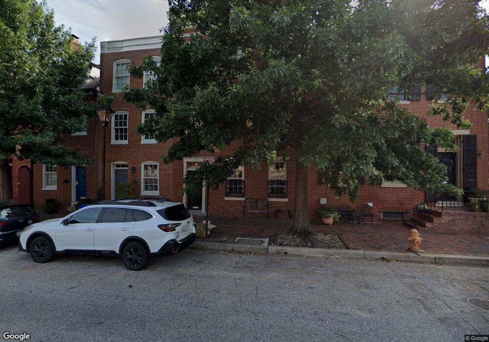 531 S Sharp St, Baltimore, MD 21201 - photo 1