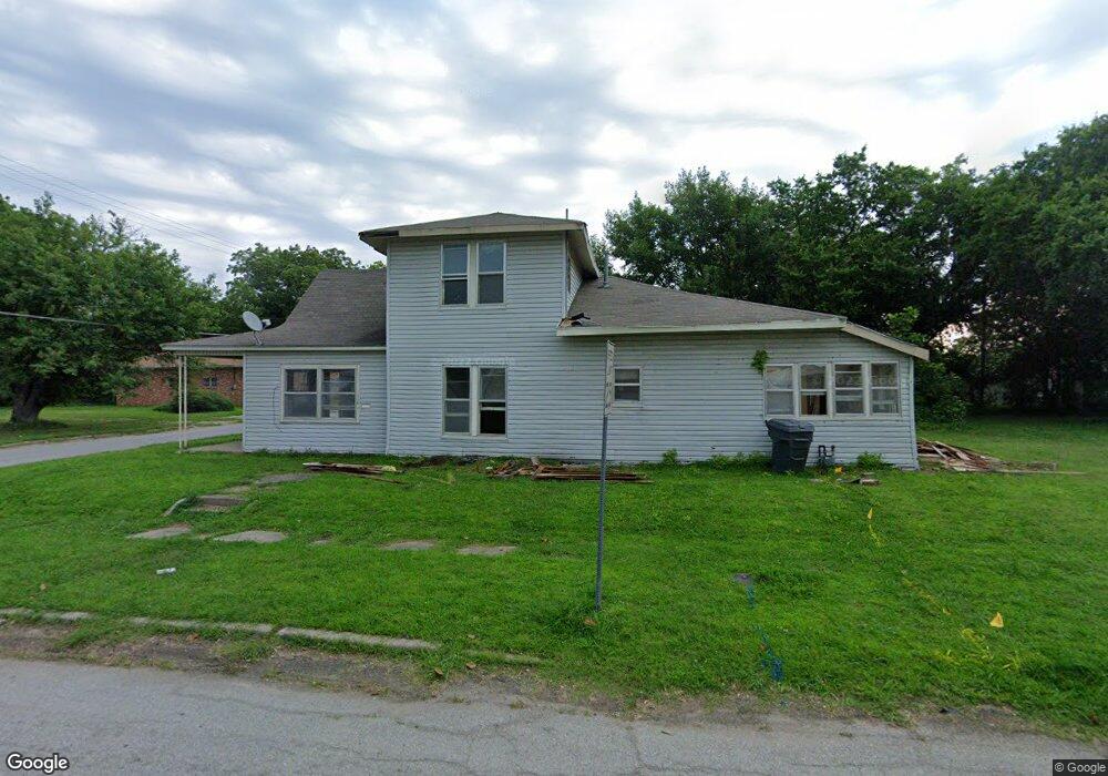 520 A St NW, Ardmore, OK 73401 - photo 1
