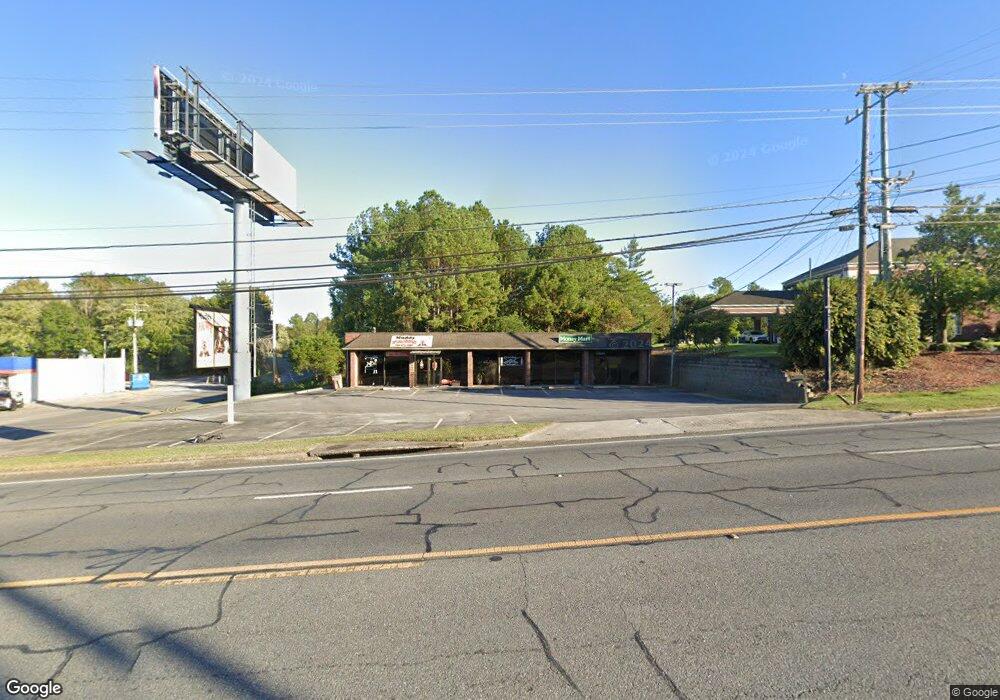 2928 E Walnut Ave, Dalton, GA 30721 - photo 1