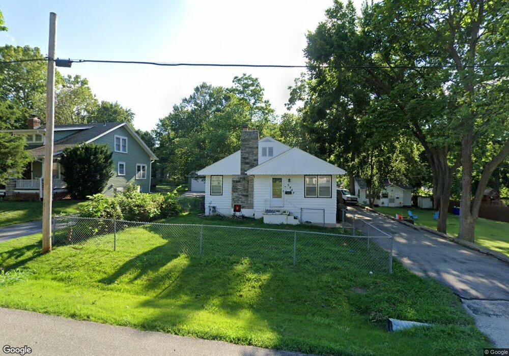 5944 Monrovia St, Shawnee, KS 66216 - photo 1