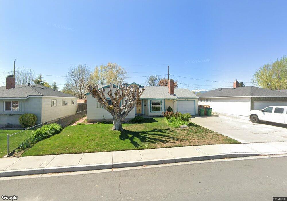 1305 Vance Way, Sparks, NV 89431 - photo 1