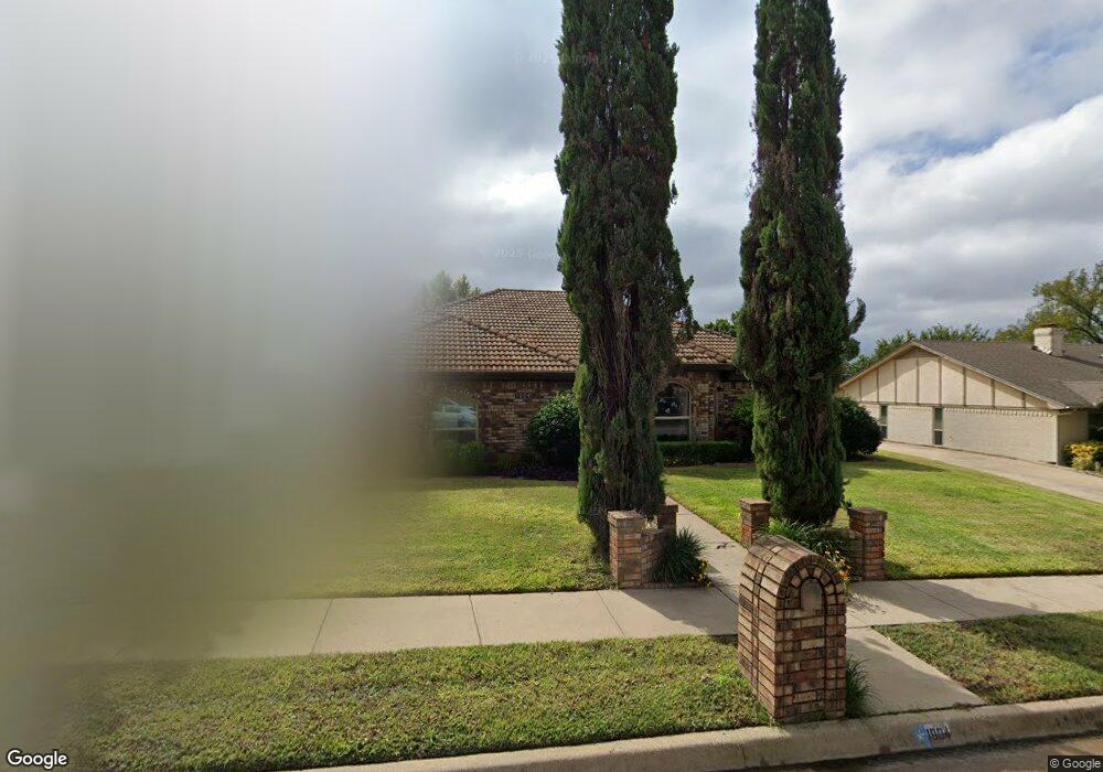 1004 Timber View Dr, Bedford, TX 76021 - photo 1