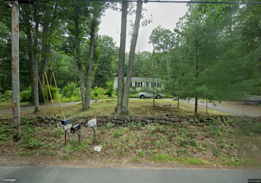 68 Pond St, Newton, NH 03858 - photo 1