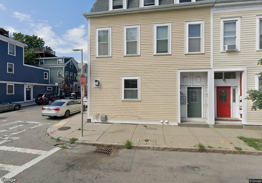 542 E 8th St unit 4  542-44, Boston, MA 02127 - photo 1