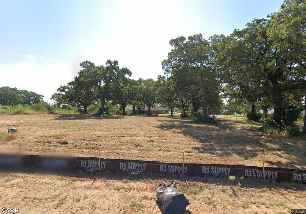 105 Montgomery Rd, Springtown, TX 76082 - photo 1