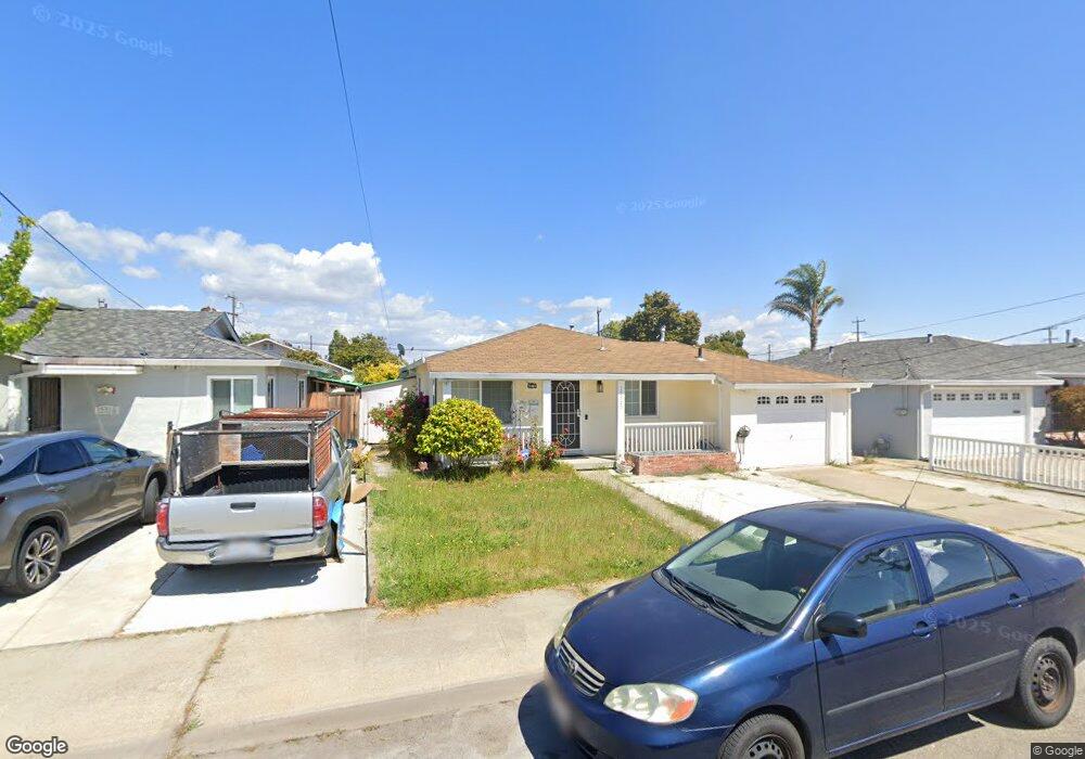 15320 Edgemoor St, San Leandro, CA 94579 - photo 1