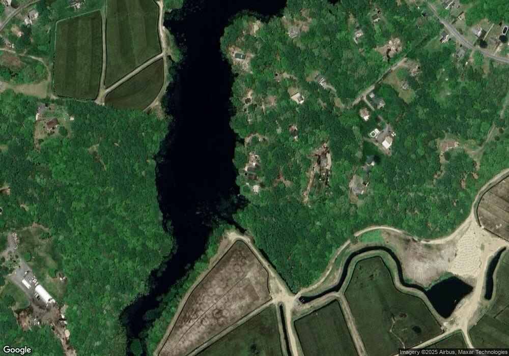 57 Lake Shore Dr, Middleboro, MA 02346 - photo 1