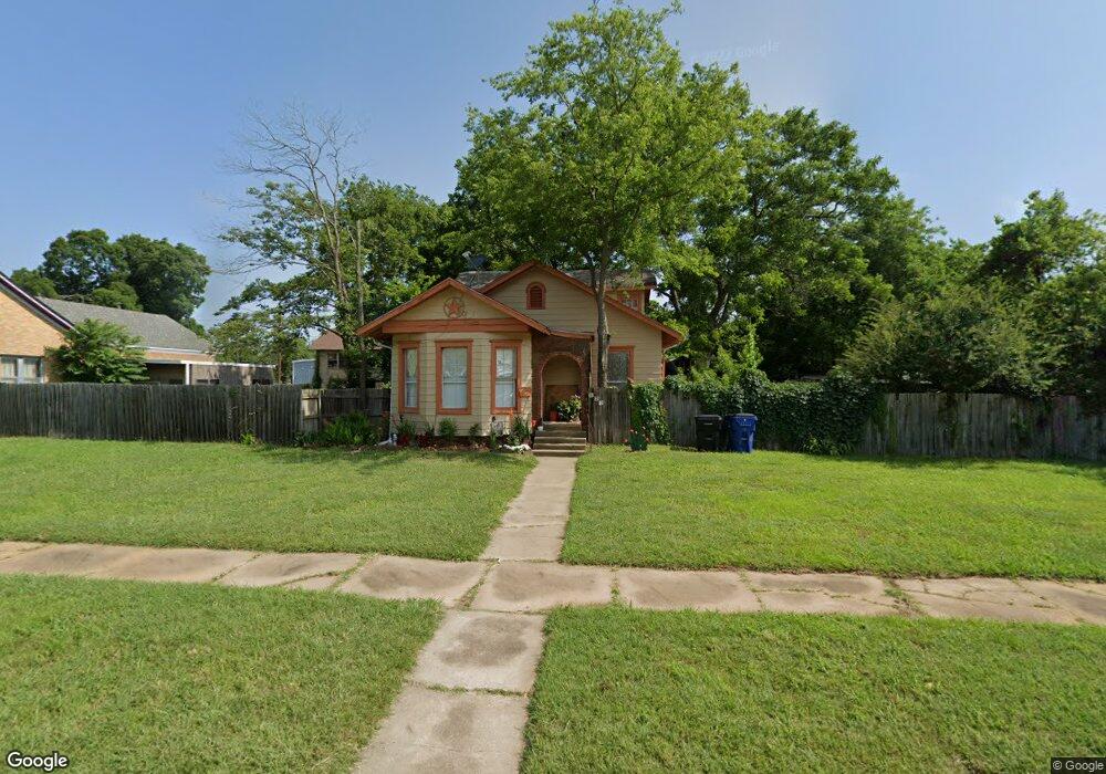 623 W Sears St, Denison, TX 75020 - photo 1