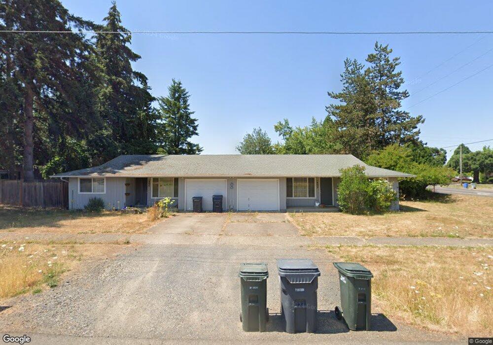 1802 Four Oaks Grange Rd, Eugene, OR 97405 - photo 1