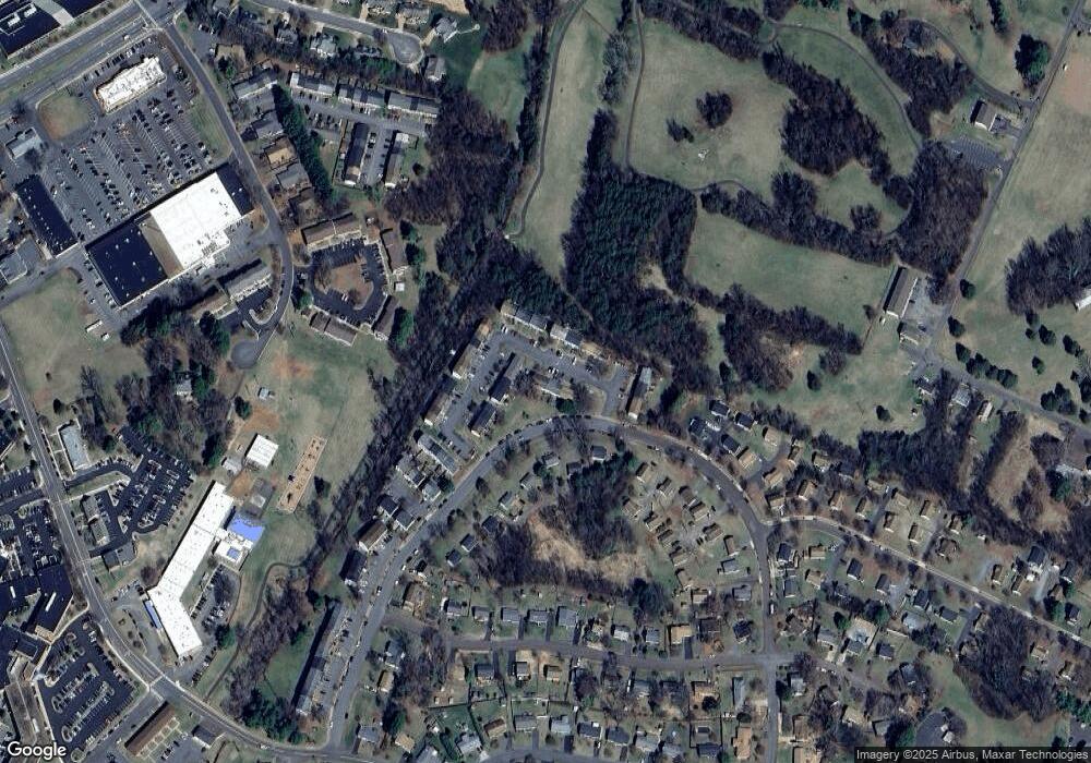 1811 Picadilly Cir, Culpeper, VA 22701 - photo 1