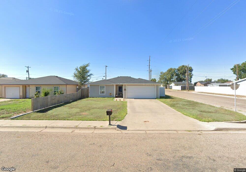 333 N Meredith Ave, Dumas, TX 79029 - photo 1