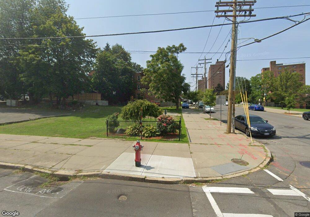 15 Clinton St, Albany, NY 12202 - photo 1