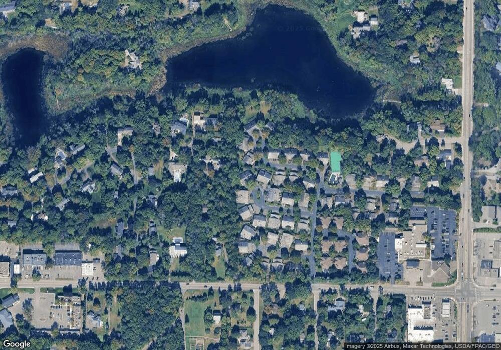 17920 Comstock Rd, Wayzata, MN 55391 - photo 1